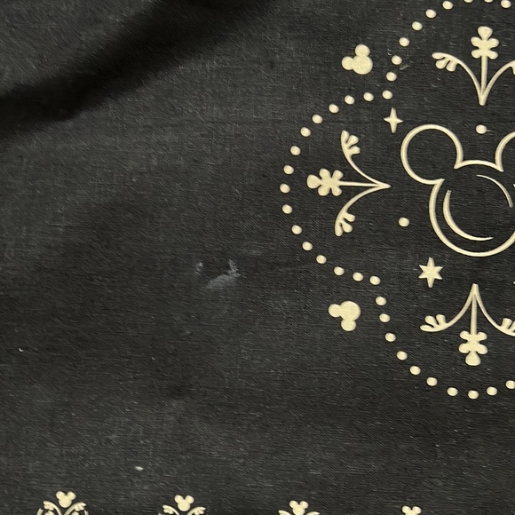 8 Disney Placemats - Picture 2 of 4